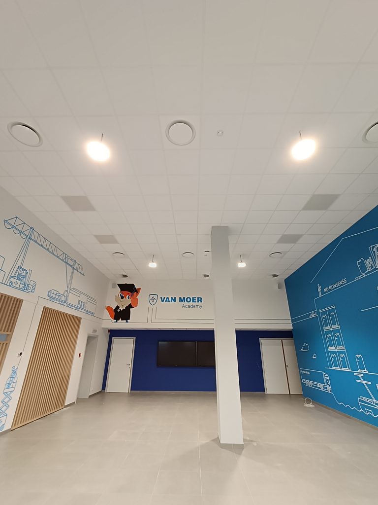 Van Moer Academy